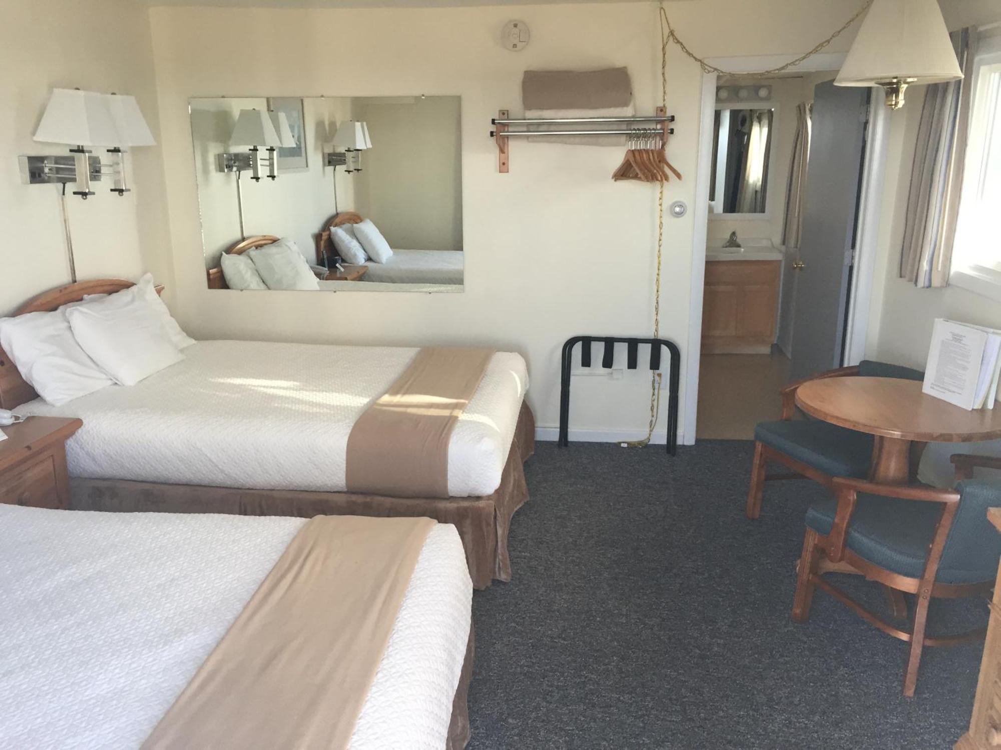 Motel Sea Cliff House 2*